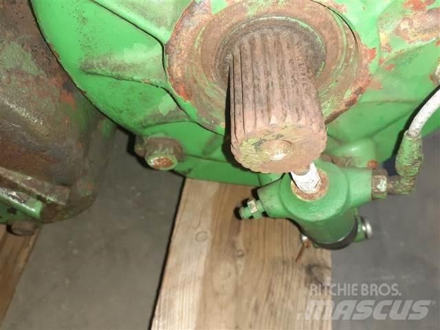 John Deere JD955 Przekładnie