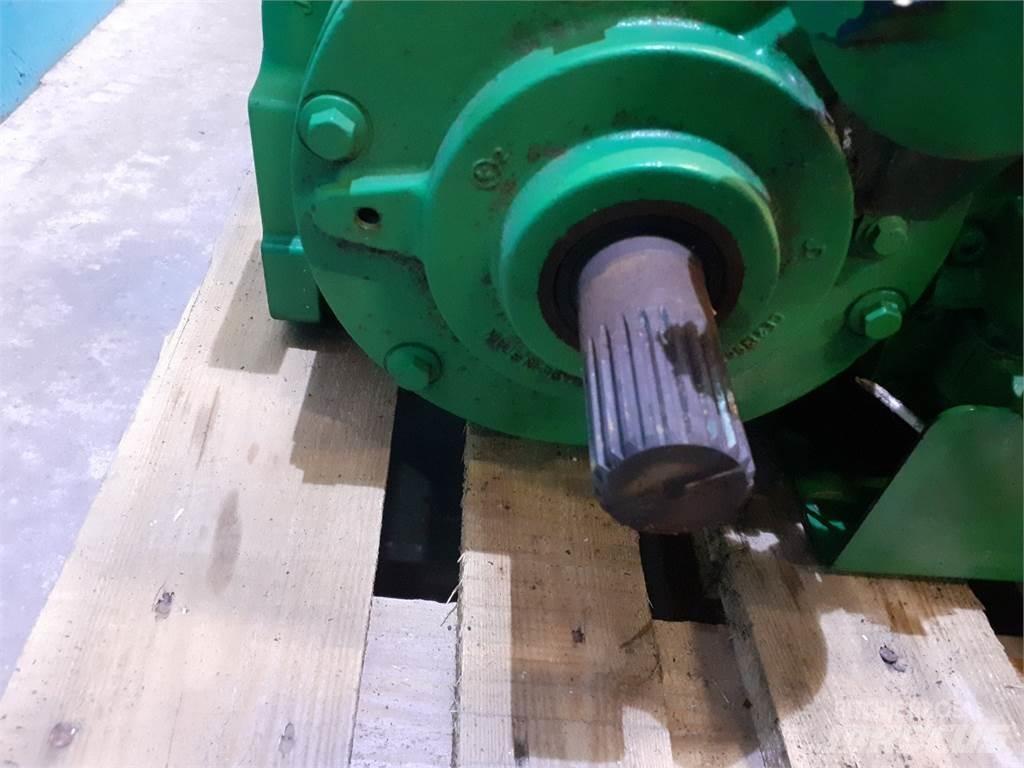 John Deere S670 Przekładnie