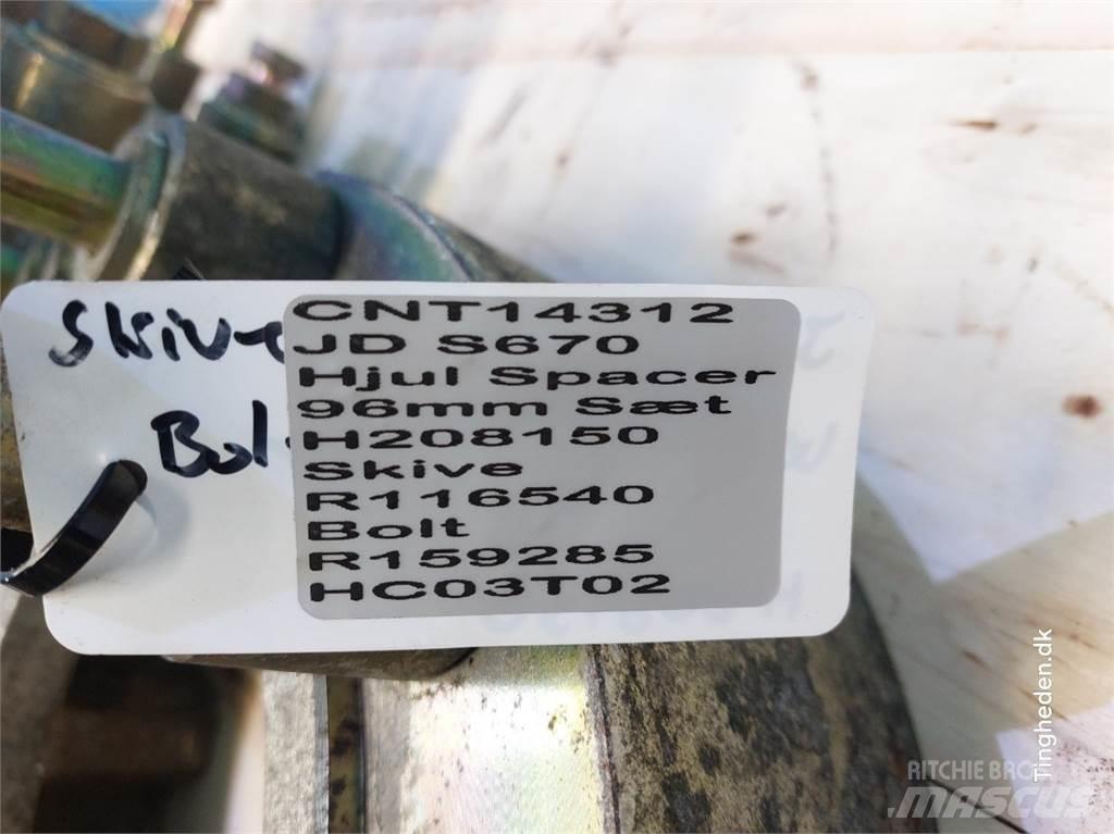 John Deere S670 Opony, koła i felgi
