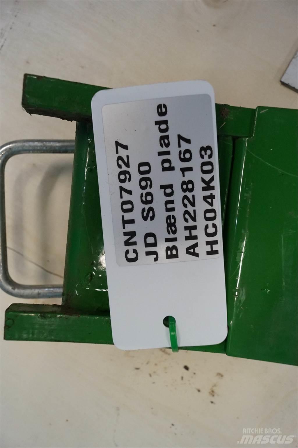 John Deere S690 Akcesoria do kombajnów zbożowych