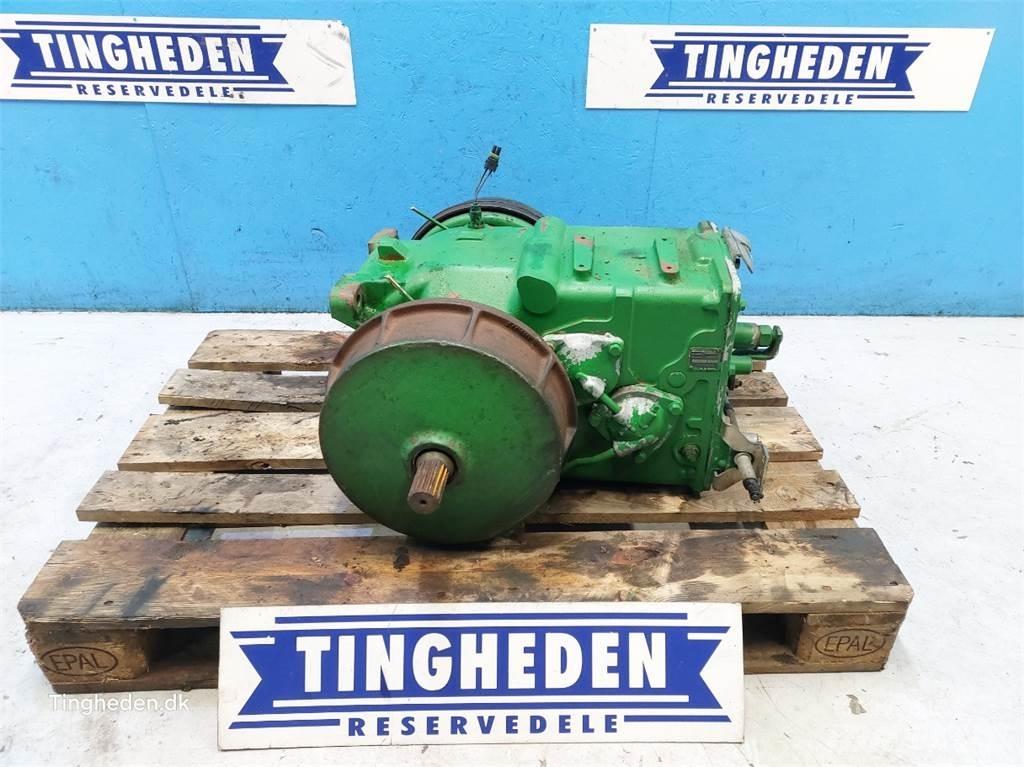 John Deere T660I Przekładnie
