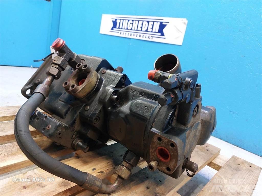 Liebherr L556 Hydraulika
