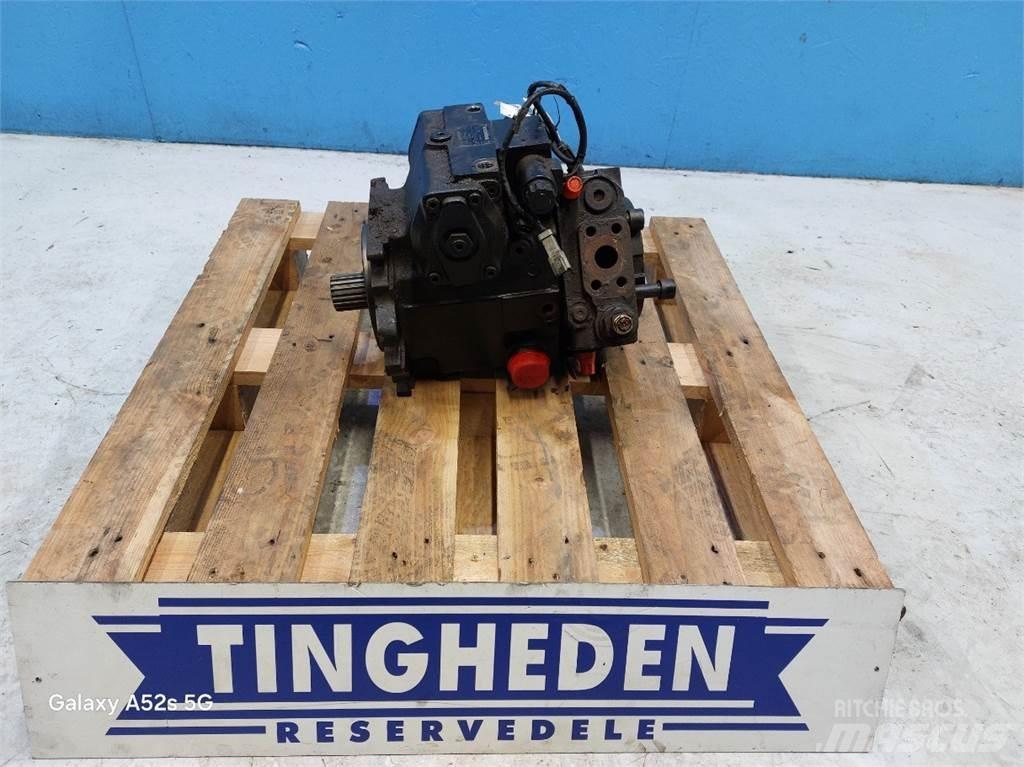 Liebherr L556 Hydraulika