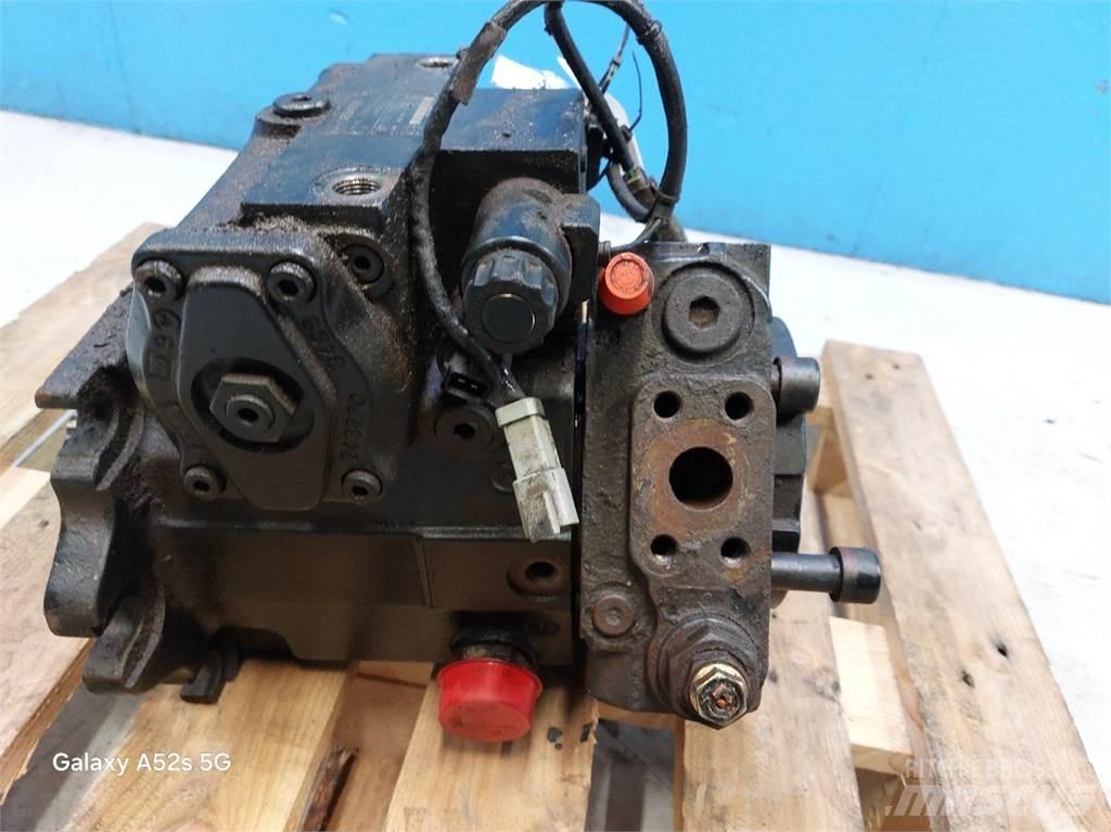Liebherr L556 Hydraulika