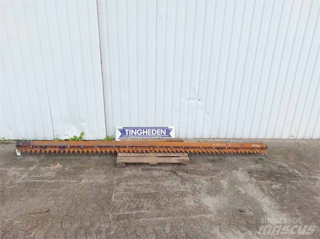 MacDon D60 Akcesoria do kombajnów zbożowych
