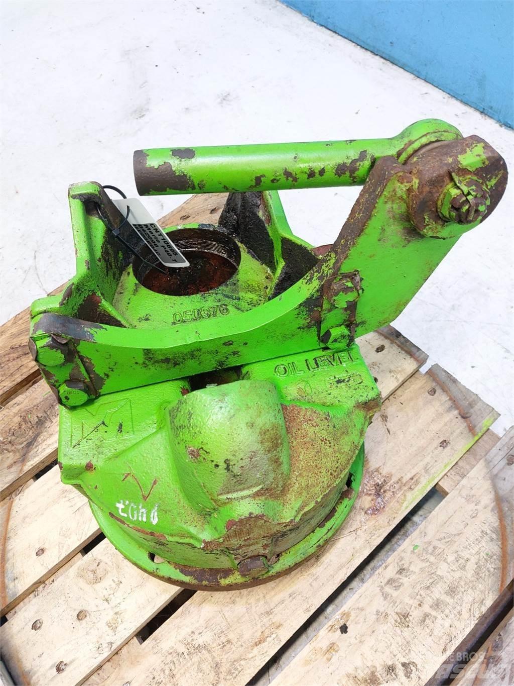 Merlo P40.7 Mosty, wały i osie