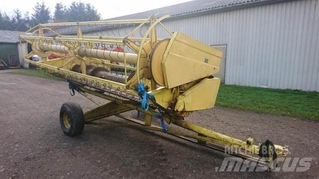 New Holland 13 Akcesoria do kombajnów zbożowych
