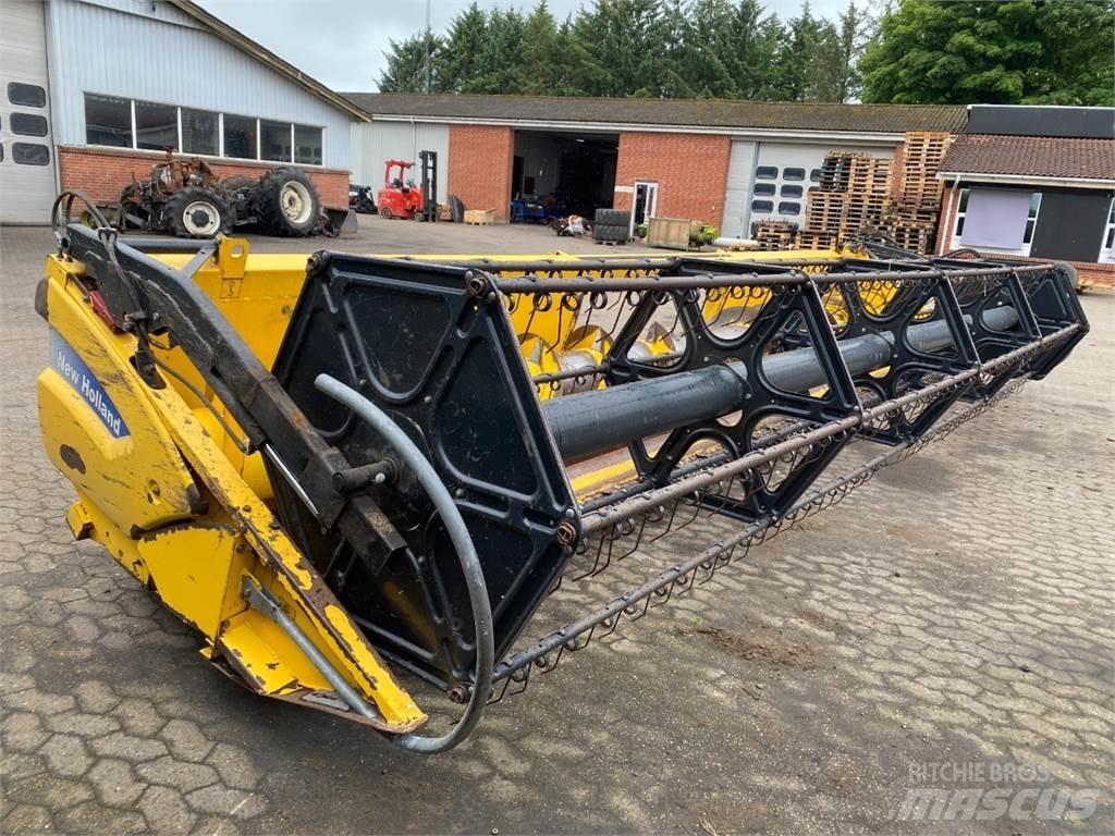 New Holland 24 Akcesoria do kombajnów zbożowych