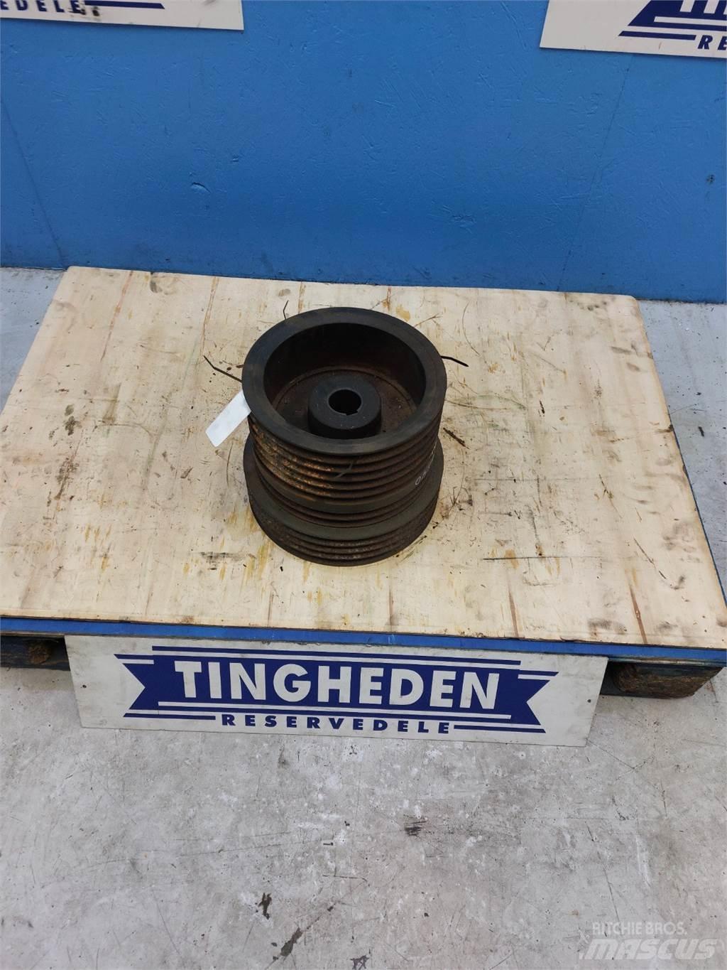 New Holland 8060 Maszyny rolnicze - Inne