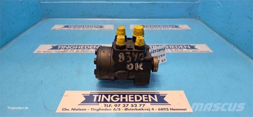 New Holland 8340 Hydraulika