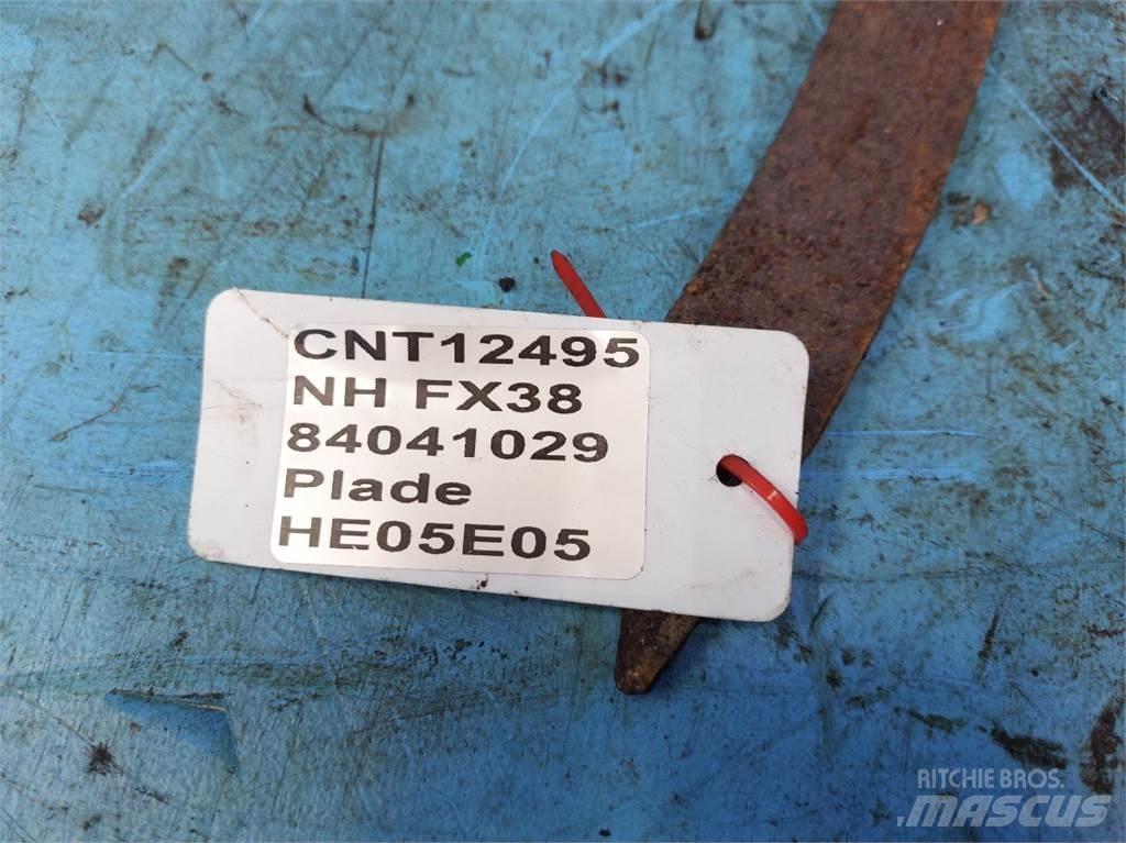 New Holland FX38 Osprzęt do słomy