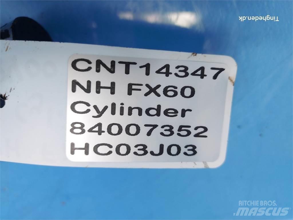 New Holland FX60 Osprzęt do słomy
