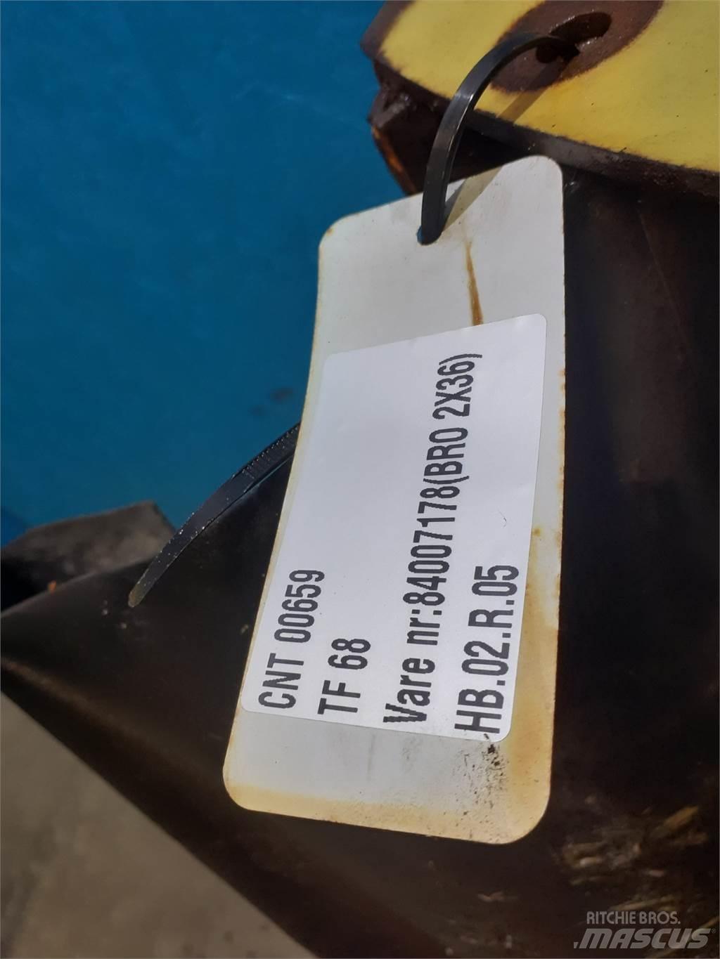 New Holland TF78 Akcesoria do kombajnów zbożowych