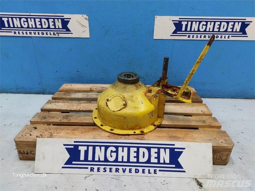 New Holland TX34 Silniki