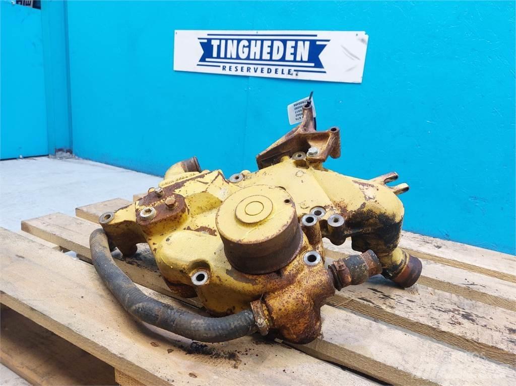 New Holland TX65 Silniki