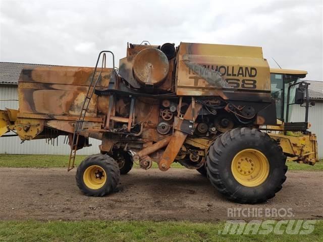 New Holland TX68 Kombajny zbożowe