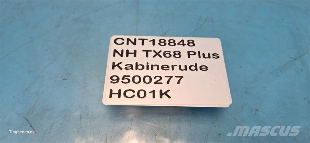 New Holland TX68 Kabina i wnętrze