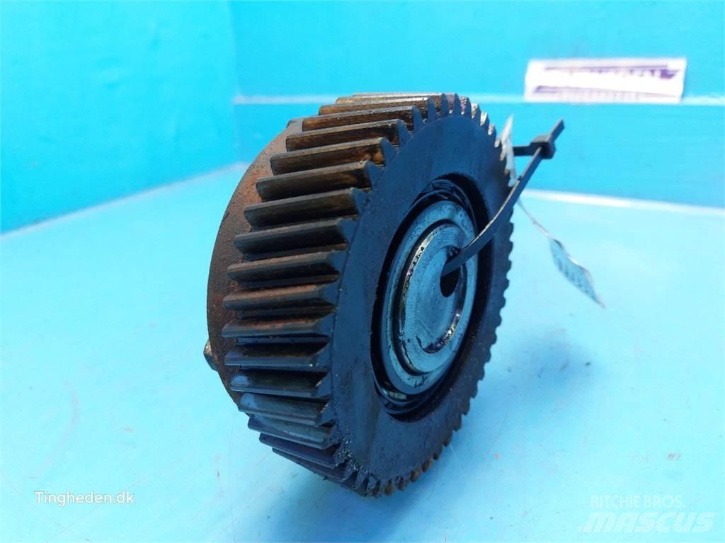  SisuDiesel 645 Silniki