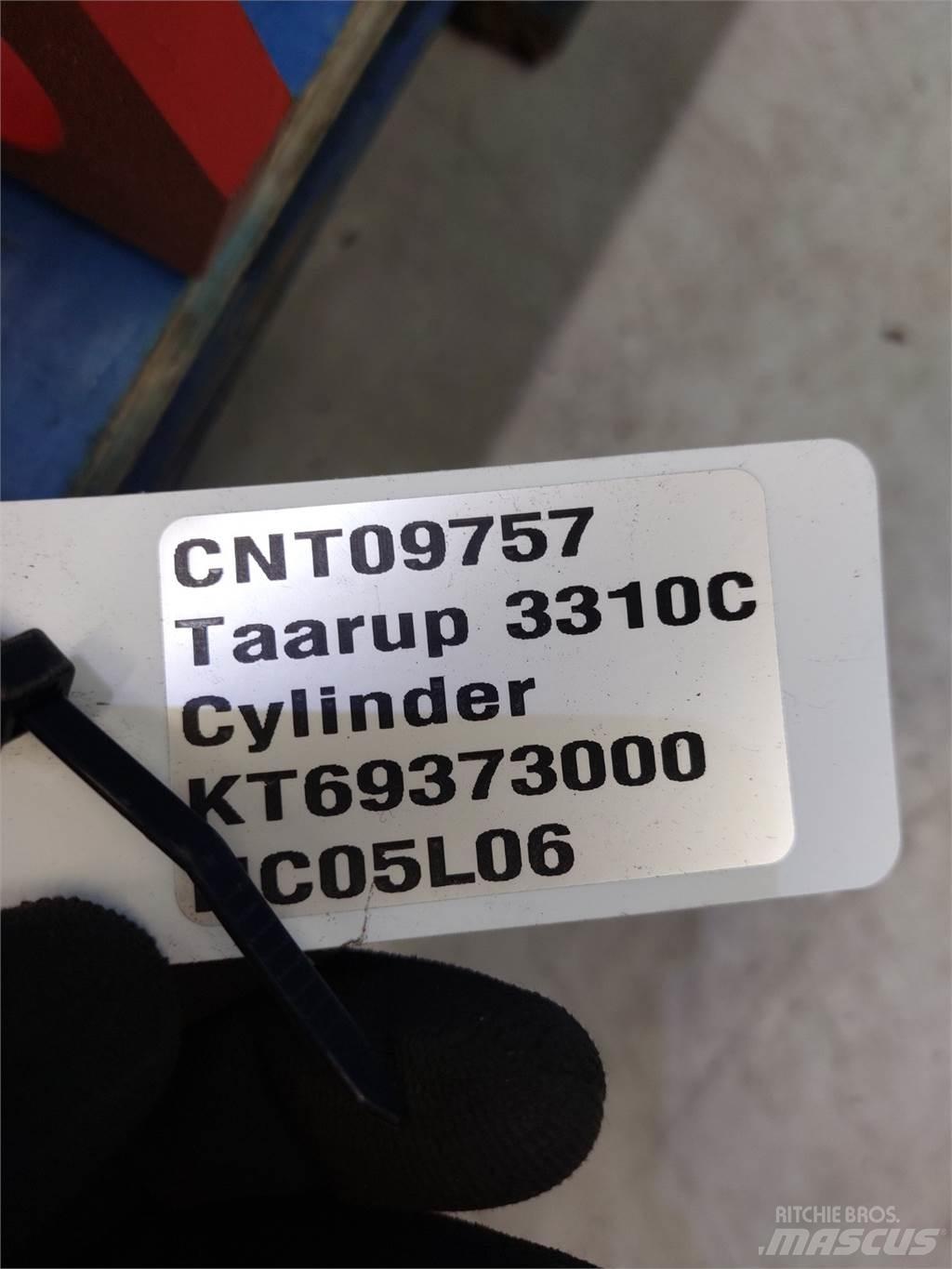 Taarup 3310C Kosiarki