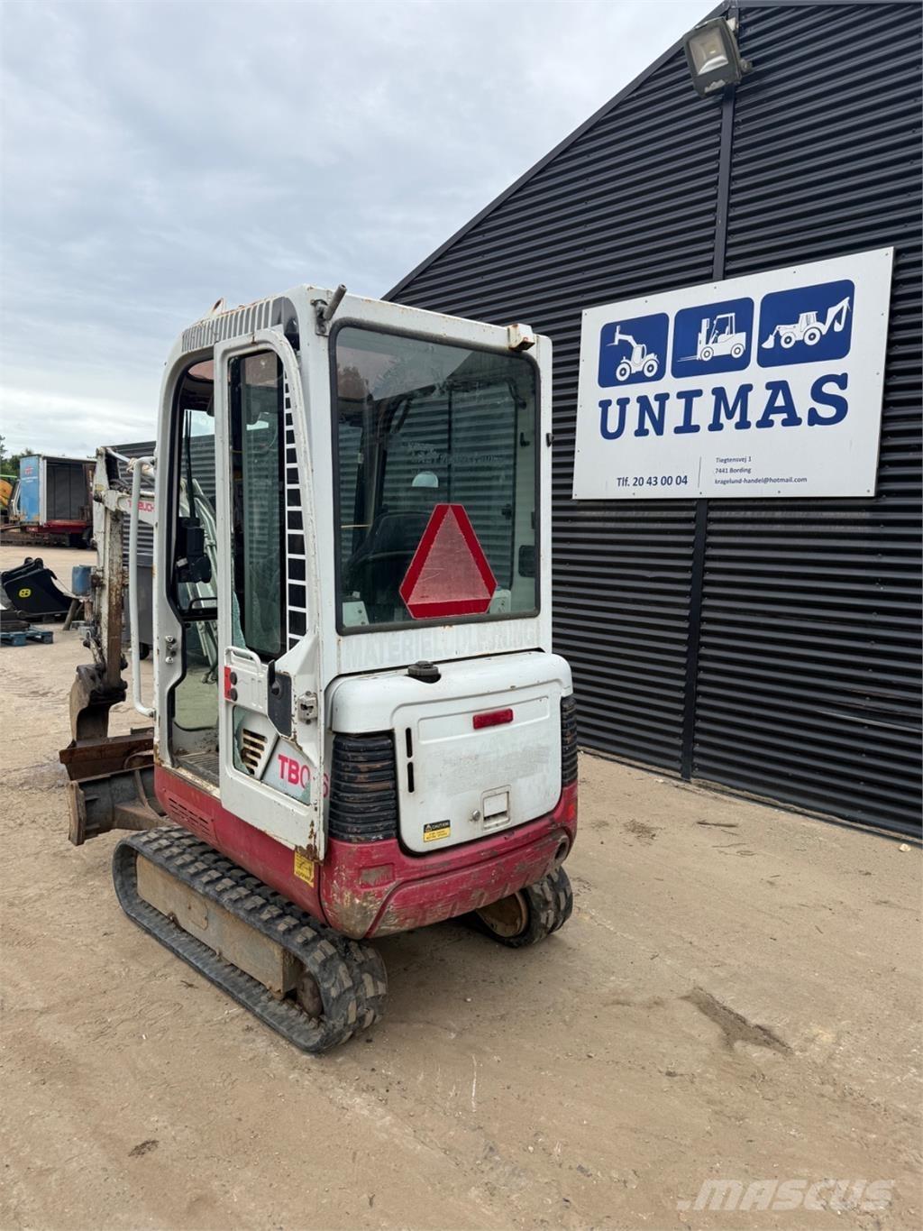Takeuchi TB016 Minikoparki
