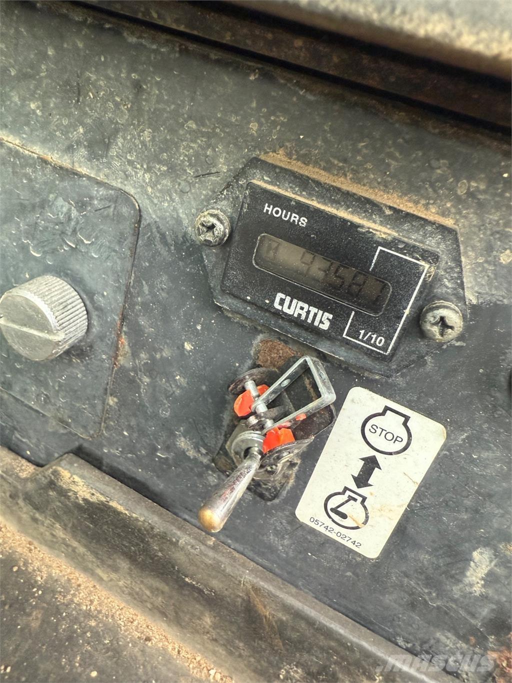 Takeuchi TB1140 Koparki gąsienicowe