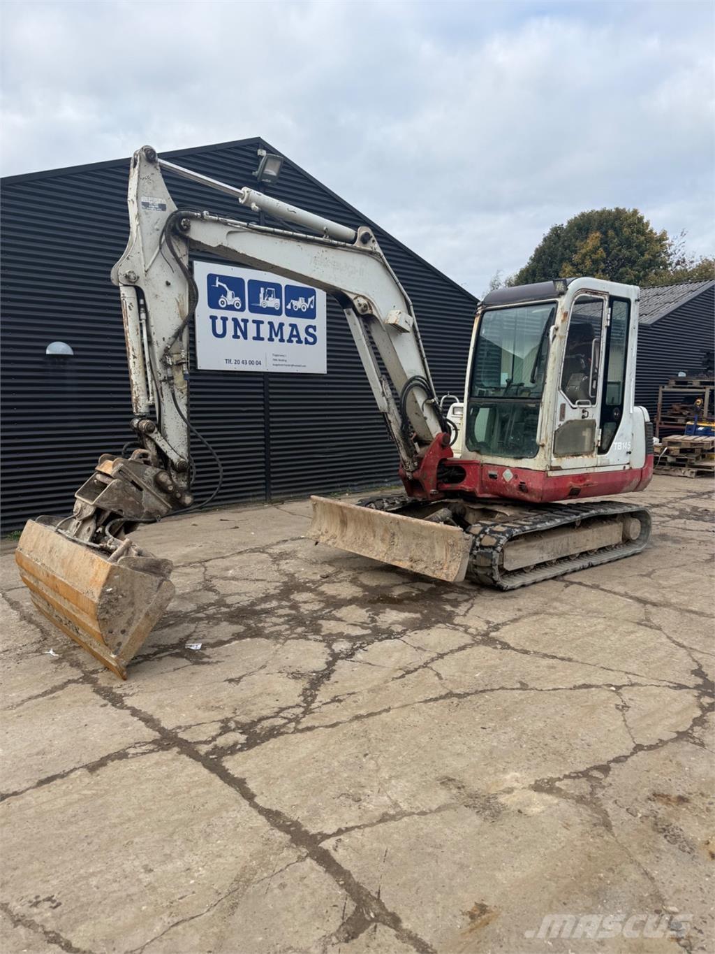 Takeuchi TB145 Koparki gąsienicowe