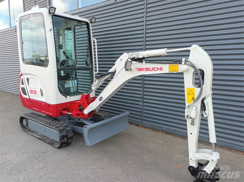 Takeuchi tb216 Minikoparki