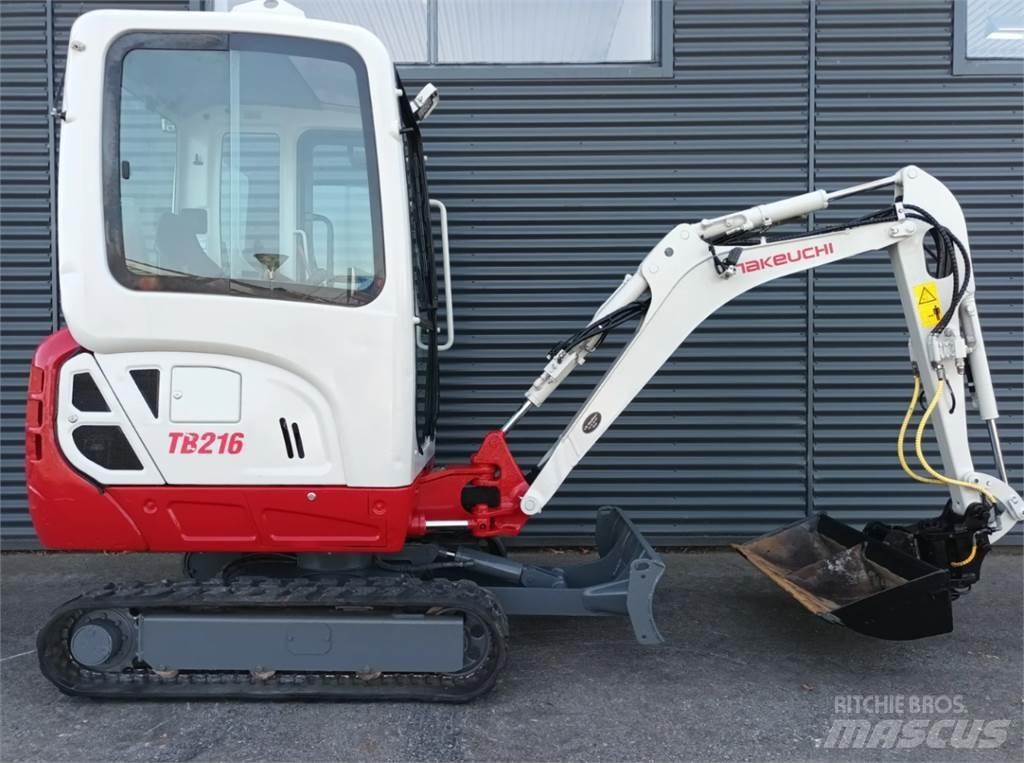 Takeuchi tb216 Minikoparki