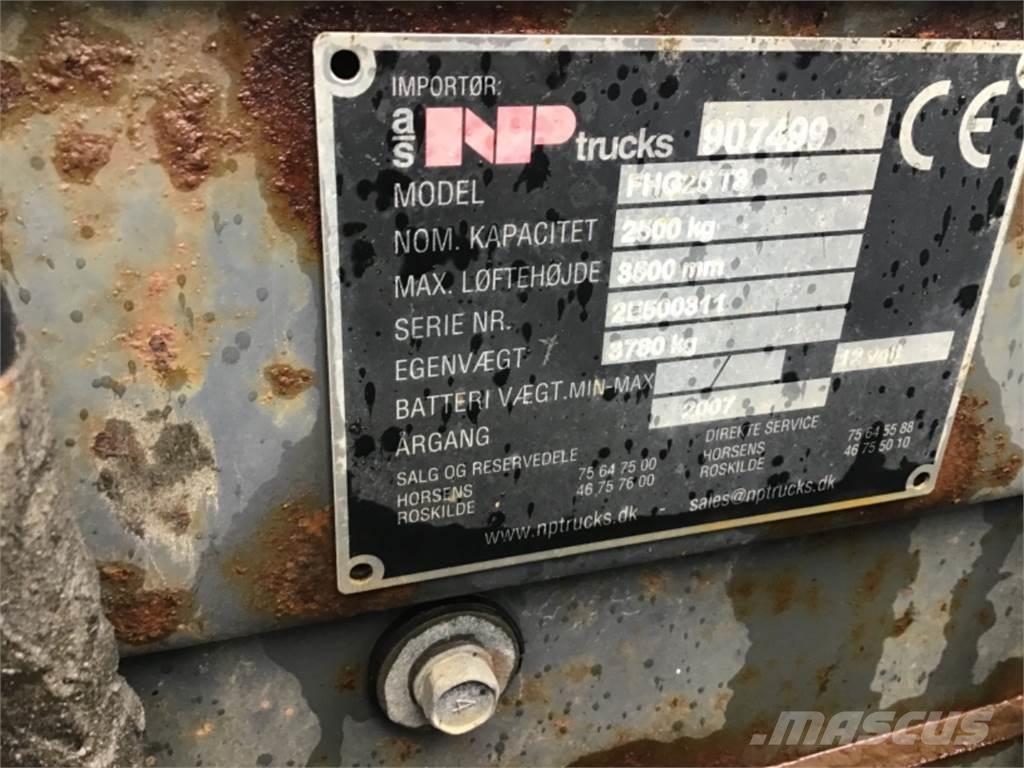 TCM FG25 Wózki LPG