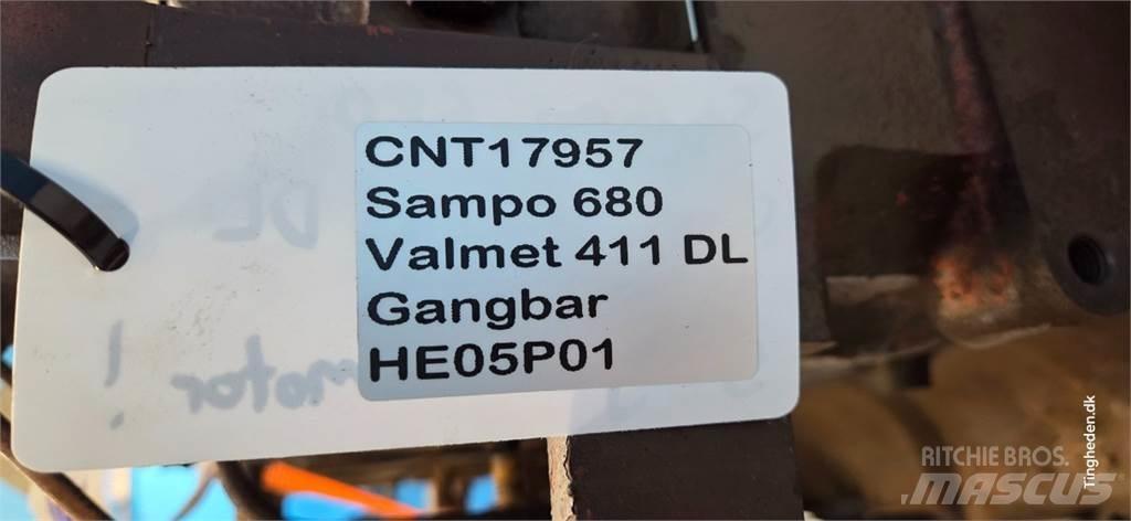 Valmet 411DL Silniki
