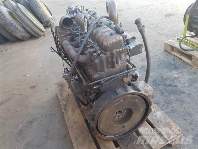 Valmet 611 DL Silniki