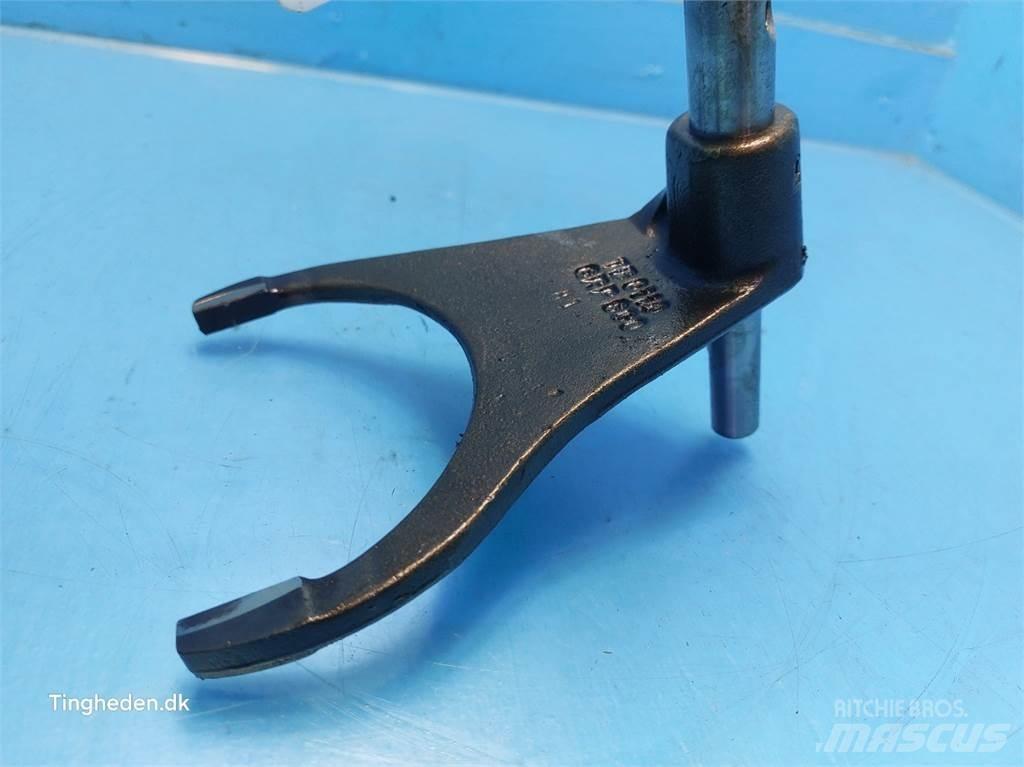 Valmet 8050 Przekładnie