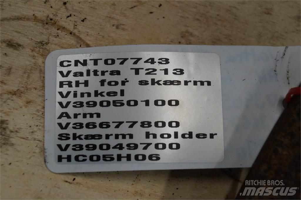 Valtra T213 Inne akcesoria do ciągników