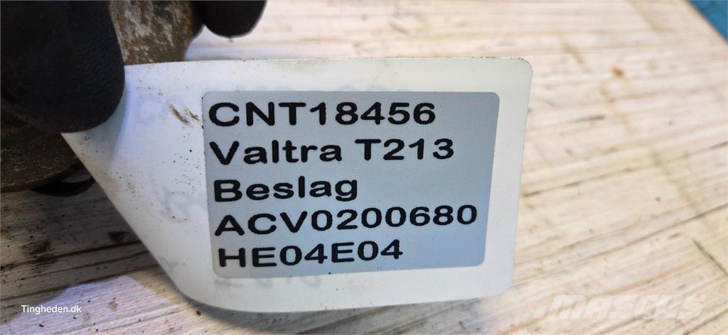 Valtra T213 Inne akcesoria do ciągników
