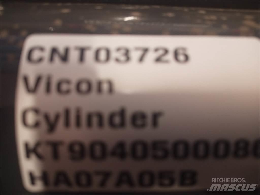 Vicon 835 Kosiarki