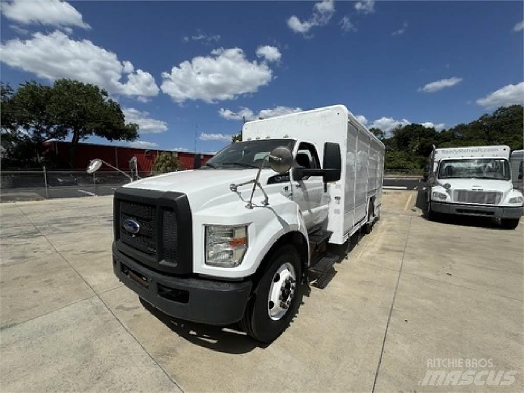 Ford F650 Samochody do transportu napojów
