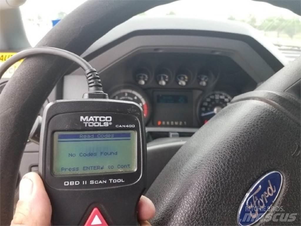 Ford F650 Samochody do transportu napojów