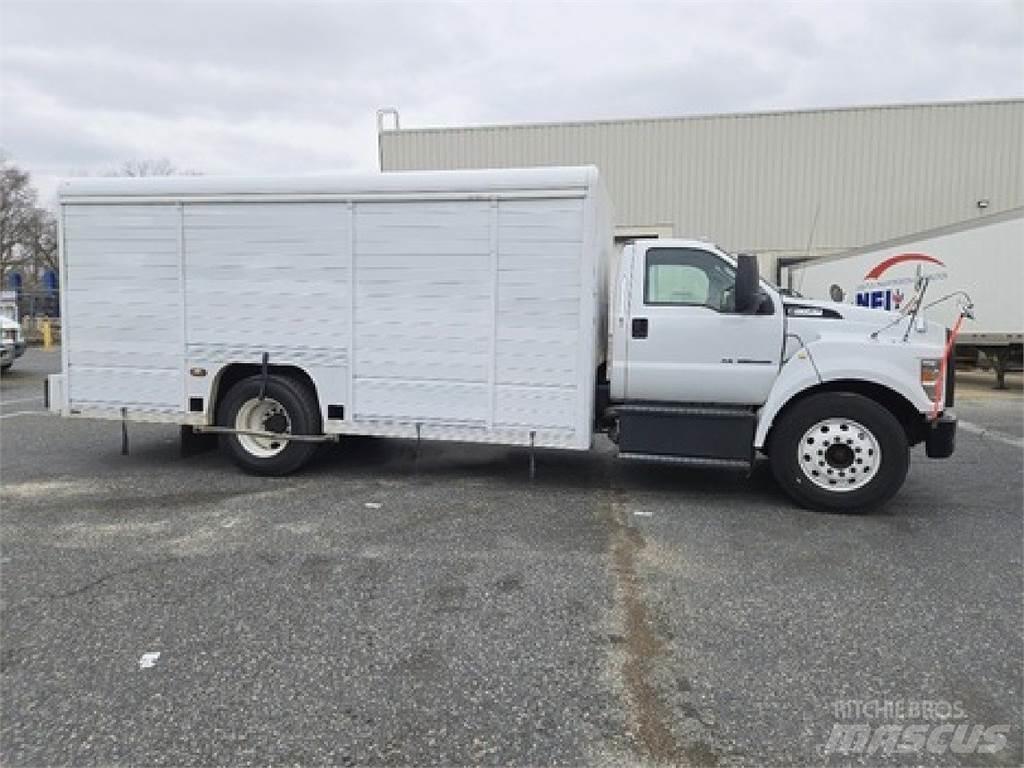 Ford F650 Samochody do transportu napojów