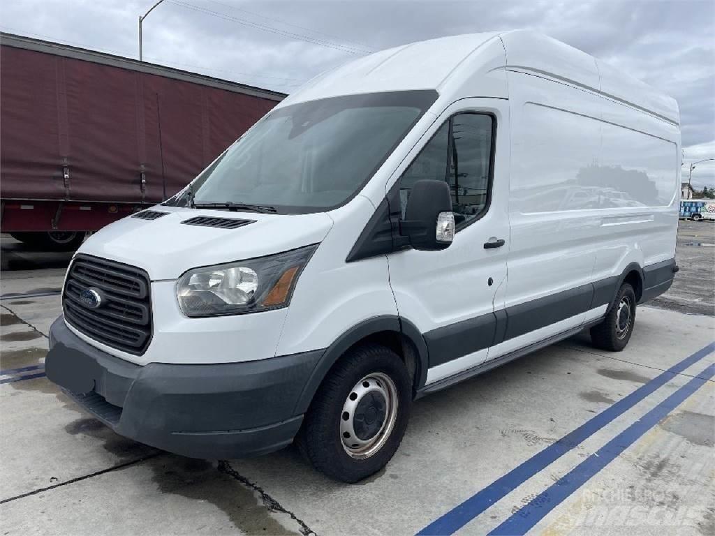 Ford TRANSIT Busy / Vany