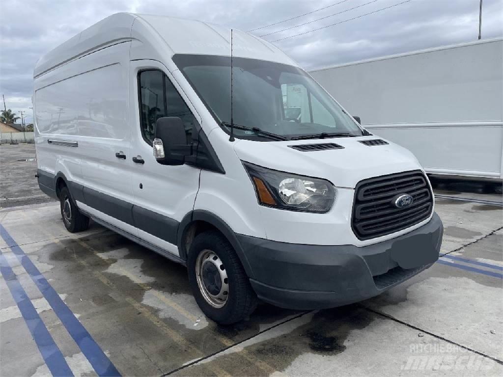 Ford TRANSIT Busy / Vany