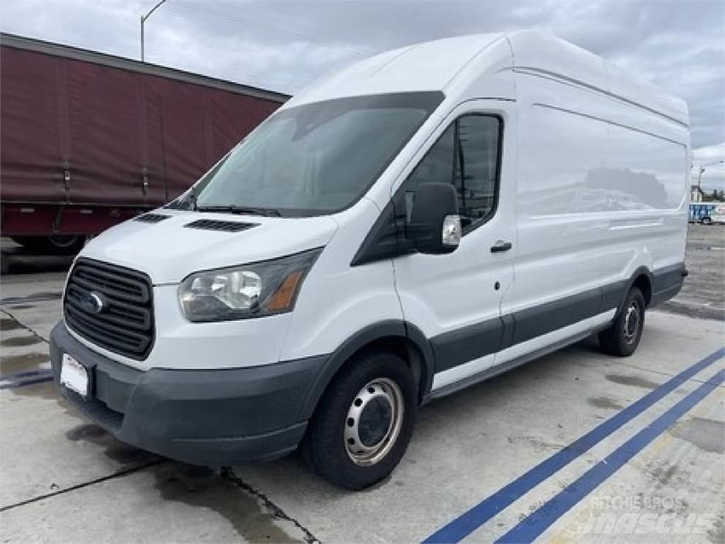 Ford TRANSIT Busy / Vany