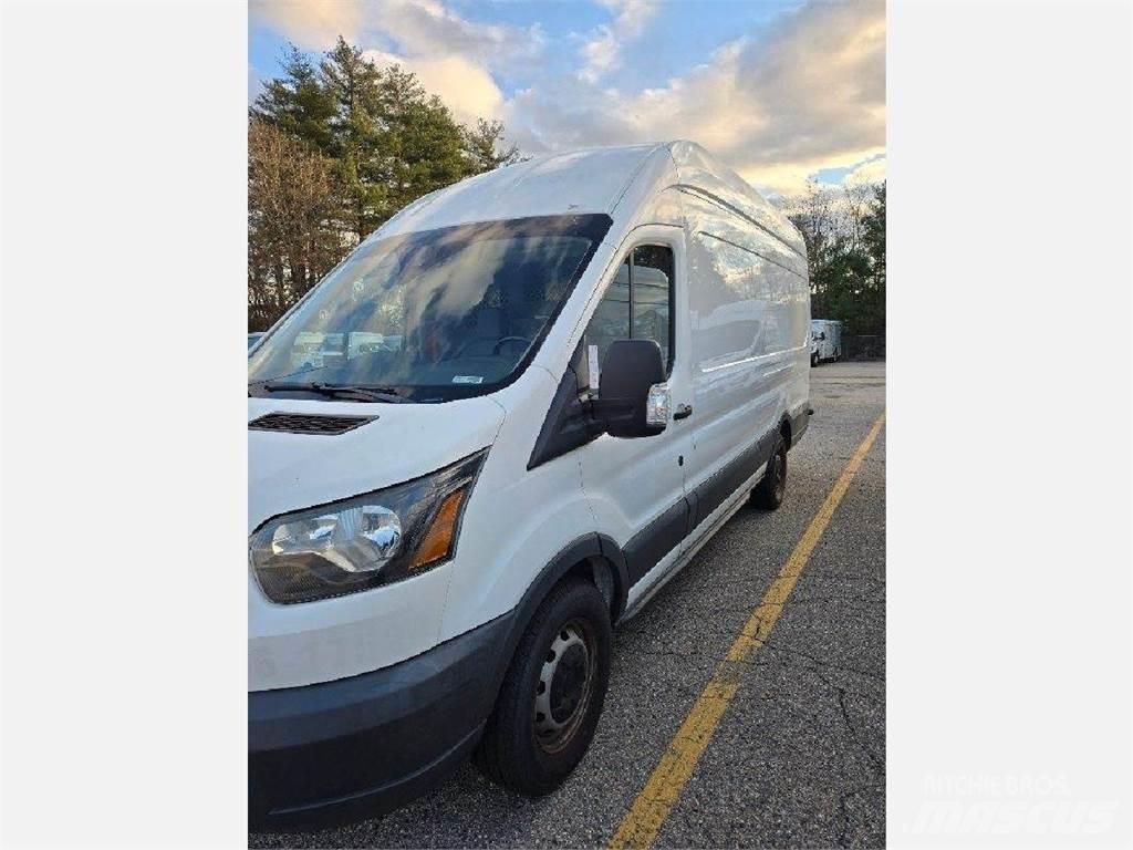 Ford TRANSIT Busy / Vany