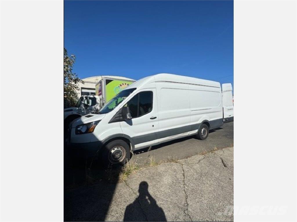 Ford TRANSIT Busy / Vany
