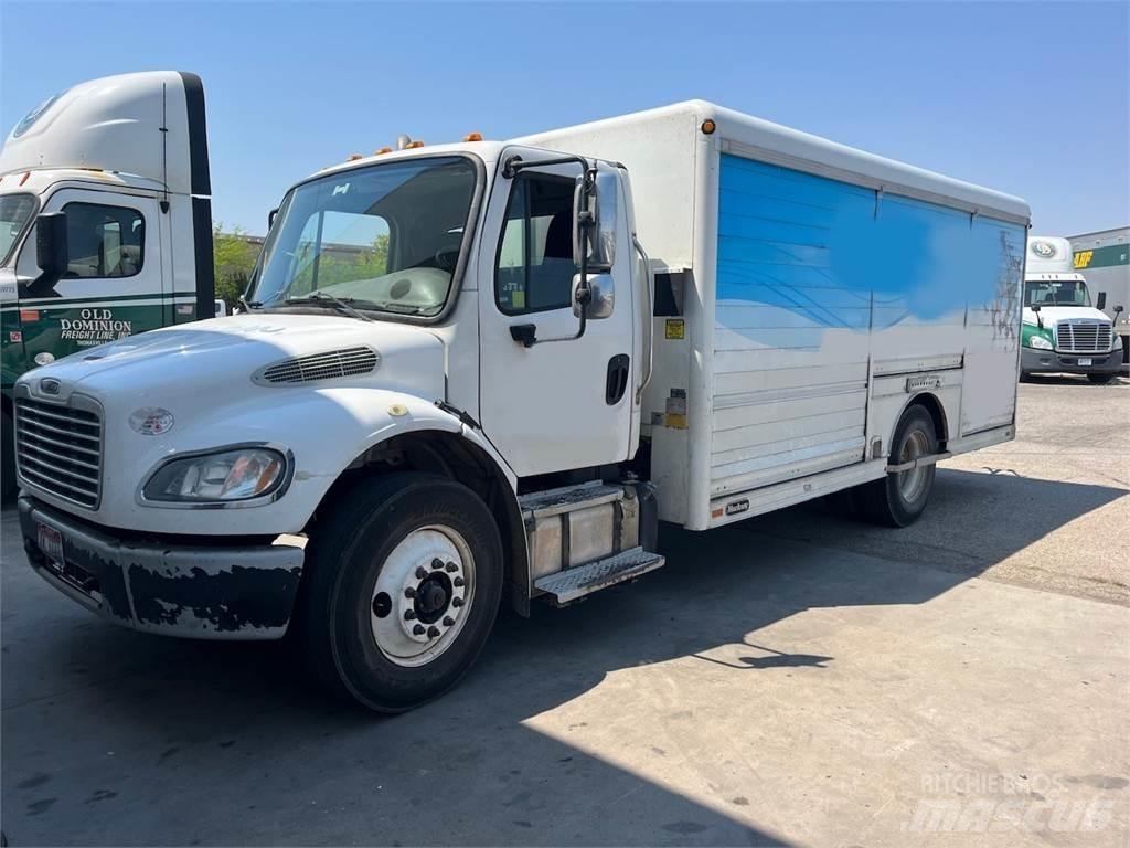 Freightliner M2 Samochody do transportu napojów