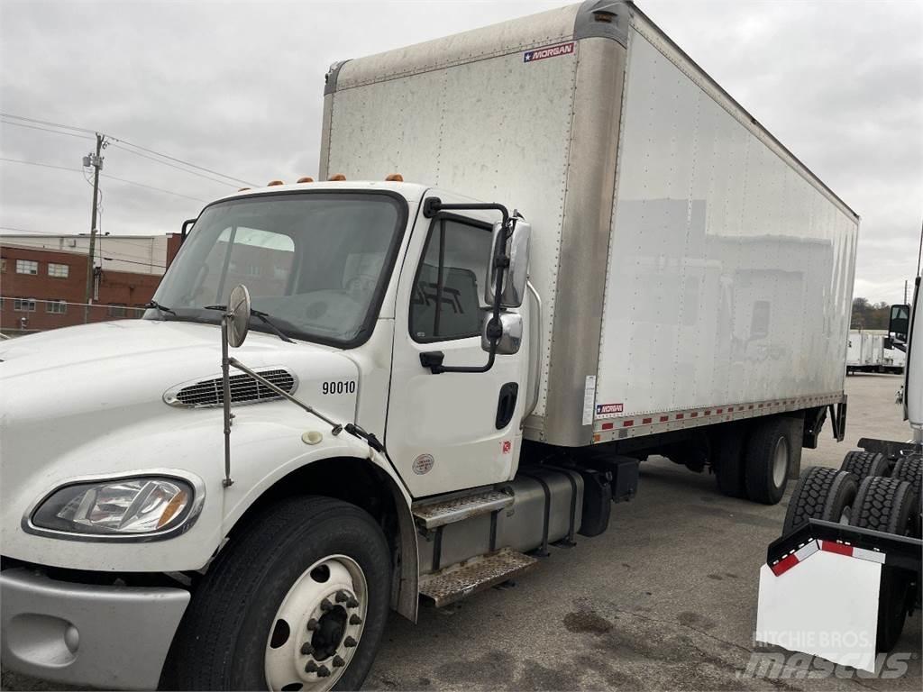 Freightliner M2 Samochody ciężarowe ze skrzynią zamkniętą