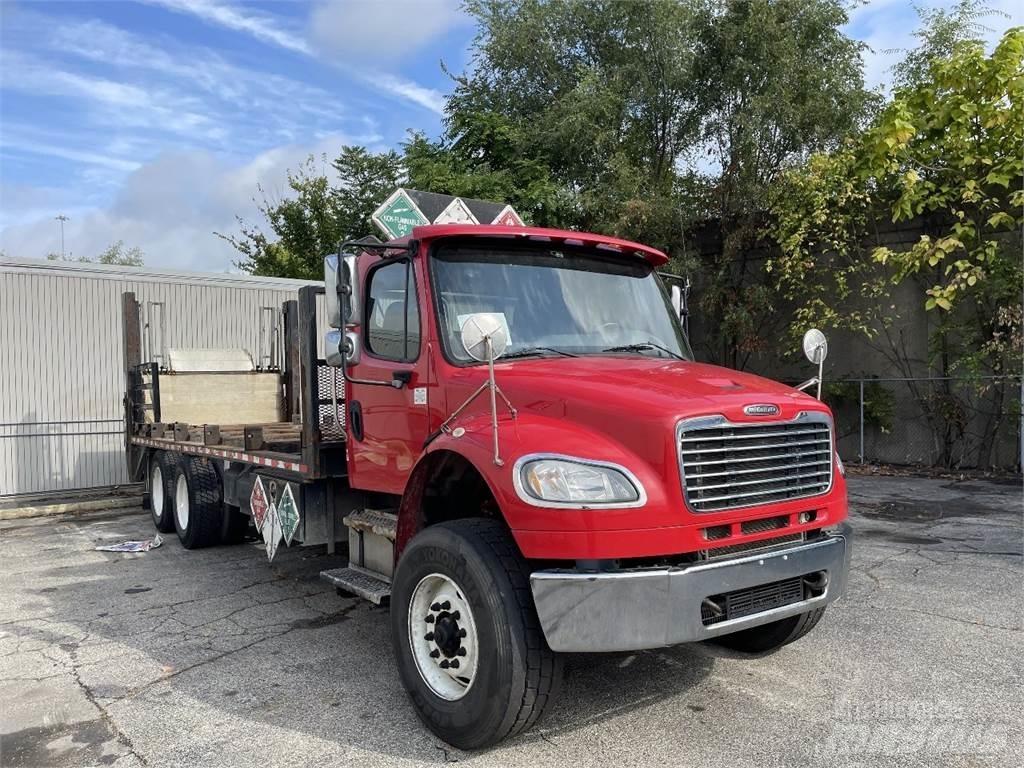 Freightliner M2 Pojazdy pod zabudowę
