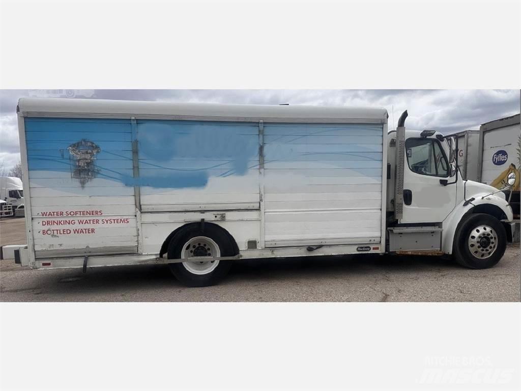 Freightliner M2 Samochody do transportu napojów