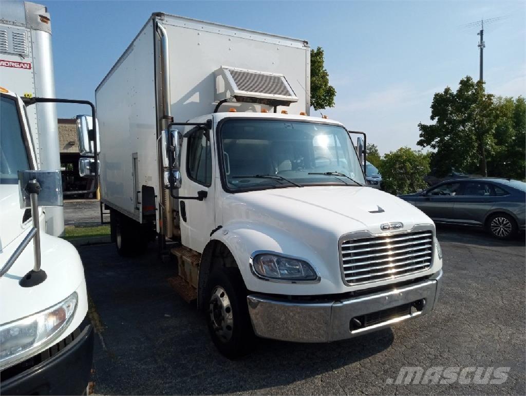Freightliner M2-106 Samochody ciężarowe ze skrzynią zamkniętą