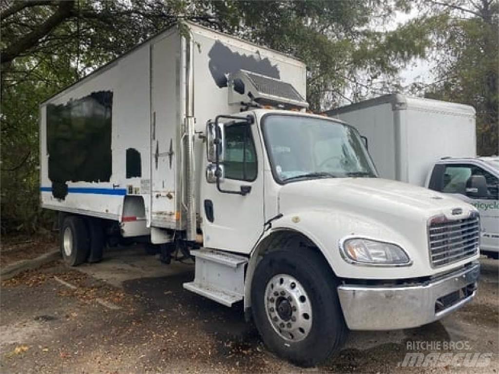 Freightliner M2-106 Samochody ciężarowe ze skrzynią zamkniętą