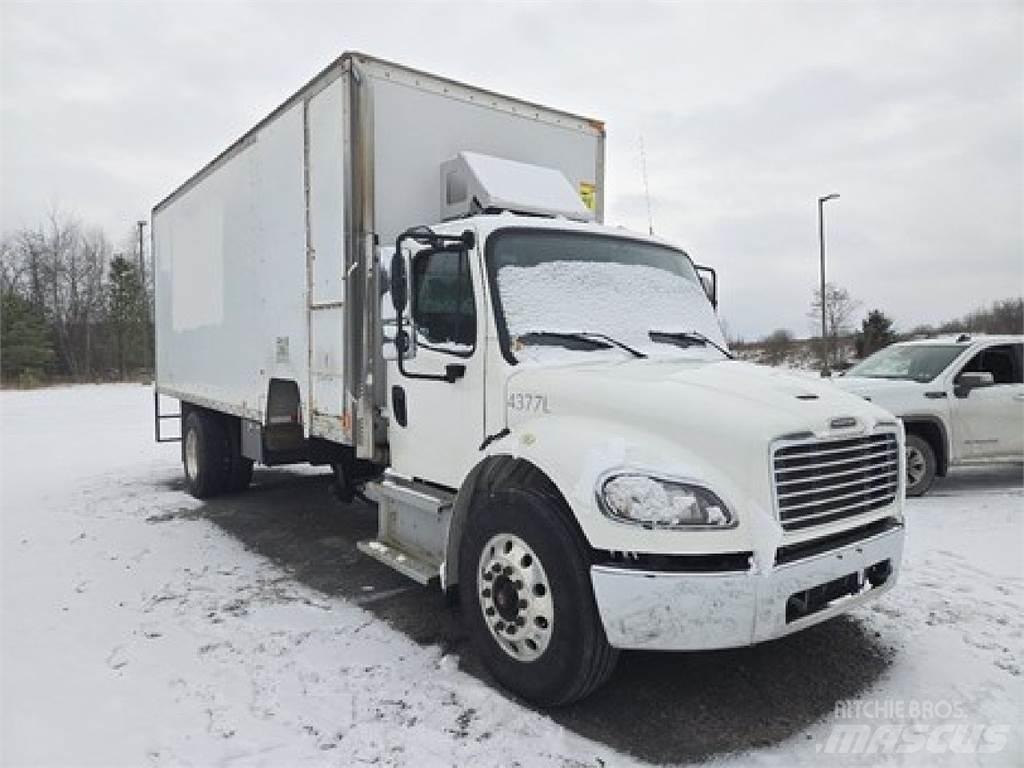 Freightliner M2-106 Samochody ciężarowe ze skrzynią zamkniętą